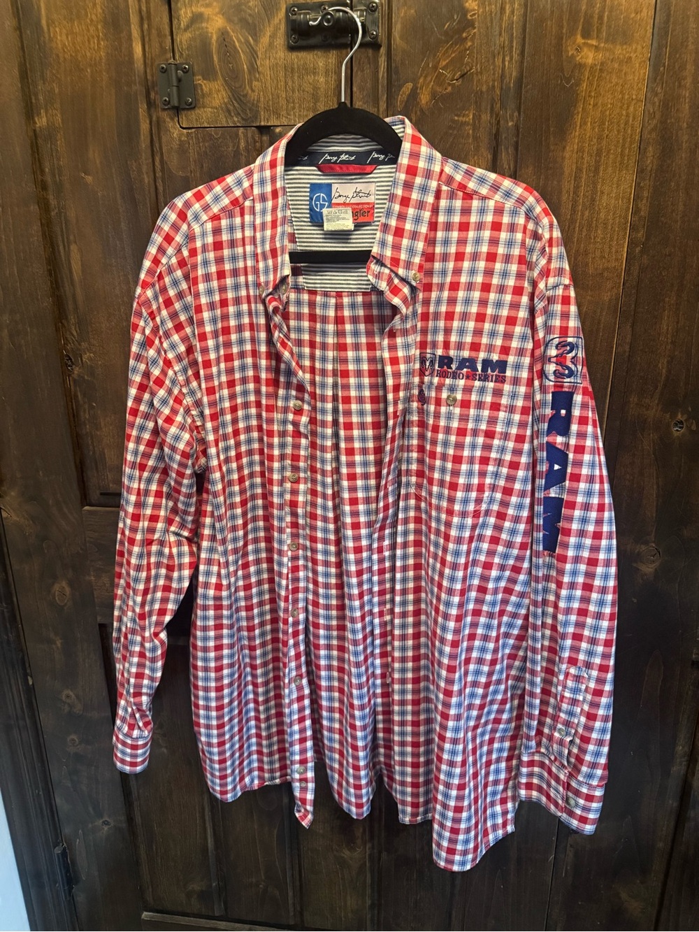 Wrangler Red & White Plaid Button-Down Shirt